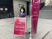 今日は東京音大　初夏のオープンキャンパスでした。私は横山恵子教授と共に専攻別イベント「声楽専攻のオペラ＆ミュージカルの魅力をご紹介♪」を担当。東京音大の声楽専攻の特色をお話しし、４名の在学生の方にオペラ『皇帝ティートの慈悲』、ミュージカル『ザ・サウンド・オブ・ミュージック』の著名シーンを実演して頂きました。休日にも拘らず、演奏してくださった在学生の皆さん、教職員の皆さんには本当に感謝です。